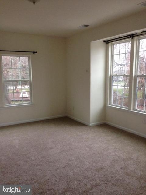 433 Scarecrow Ct Property Photo 5