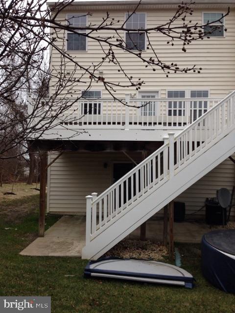 433 Scarecrow Ct Property Photo 6
