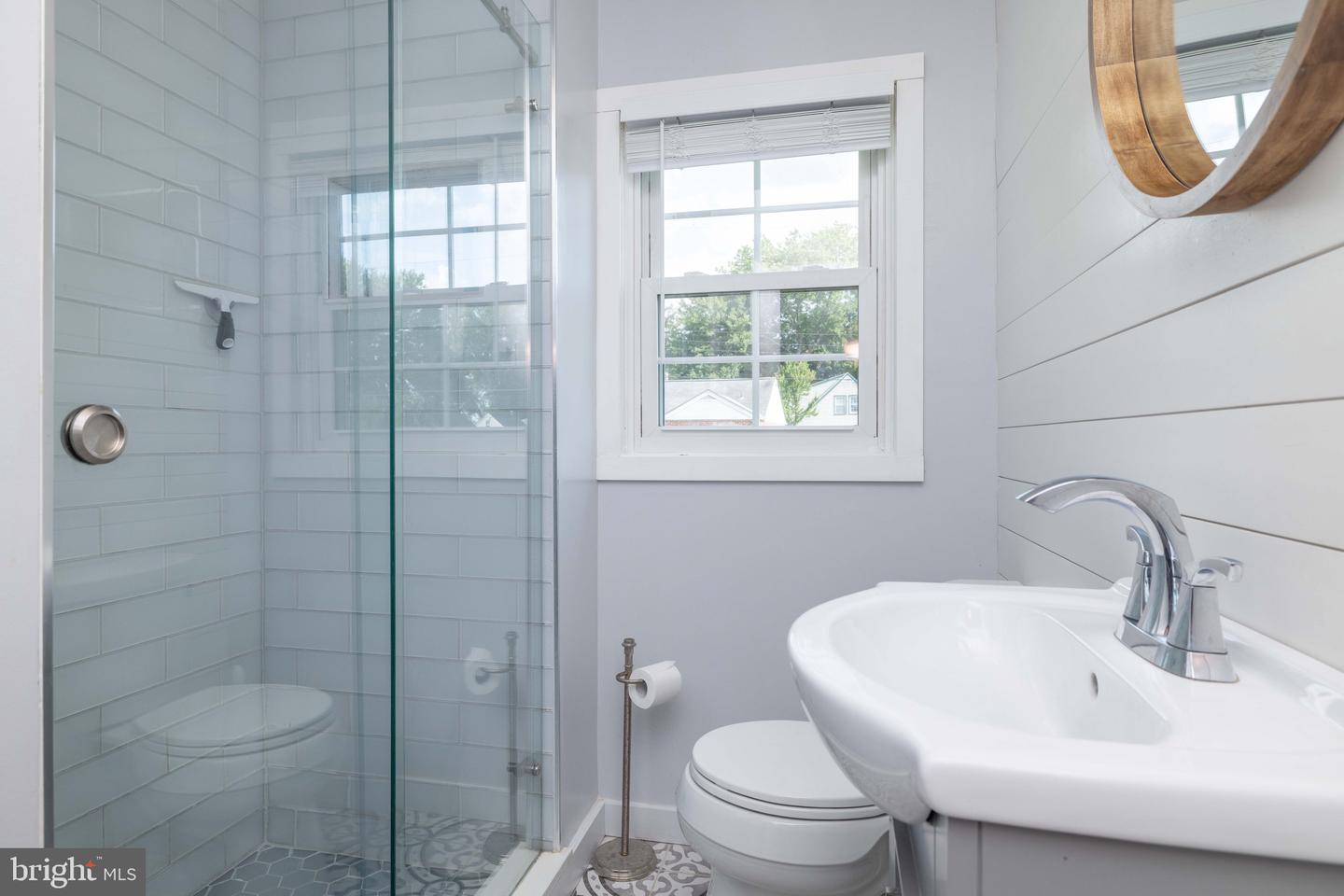 301 Binstead Property Photo 13