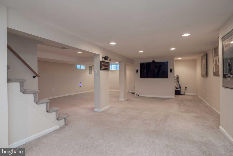 301 Binstead Property Photo 23