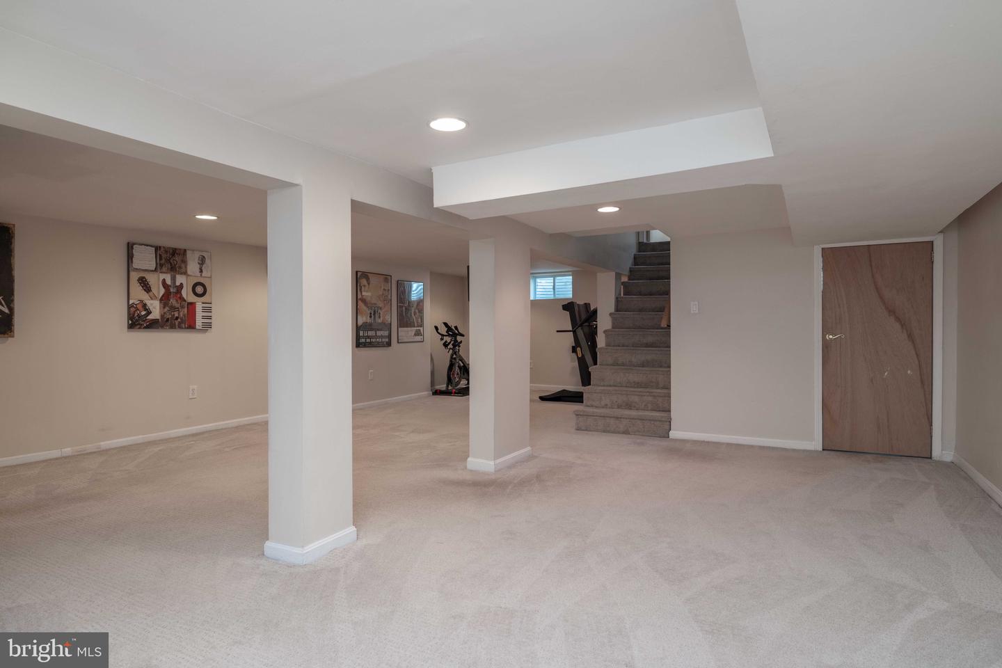 301 Binstead Property Photo 25