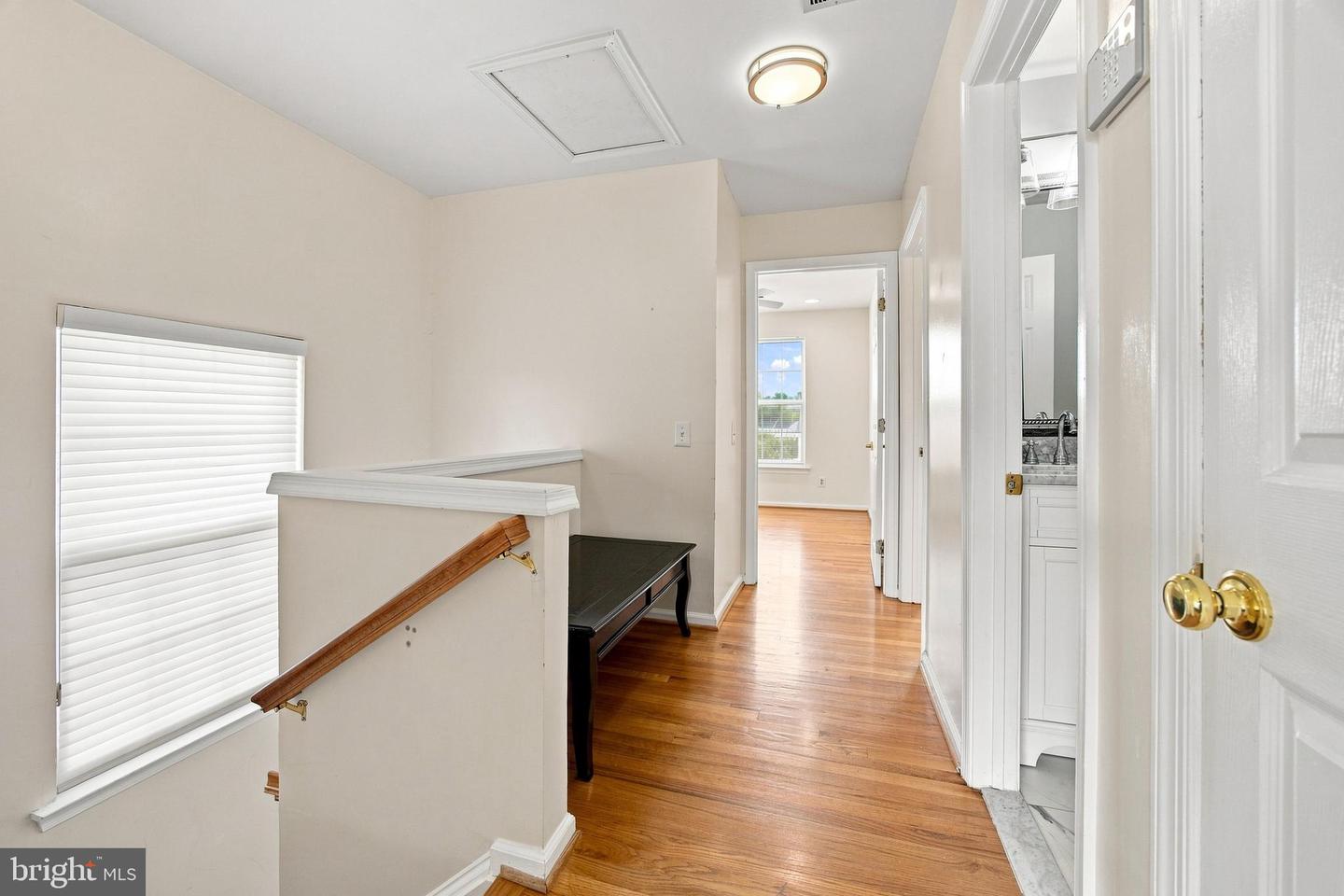1 Lisa Dr Property Photo 30