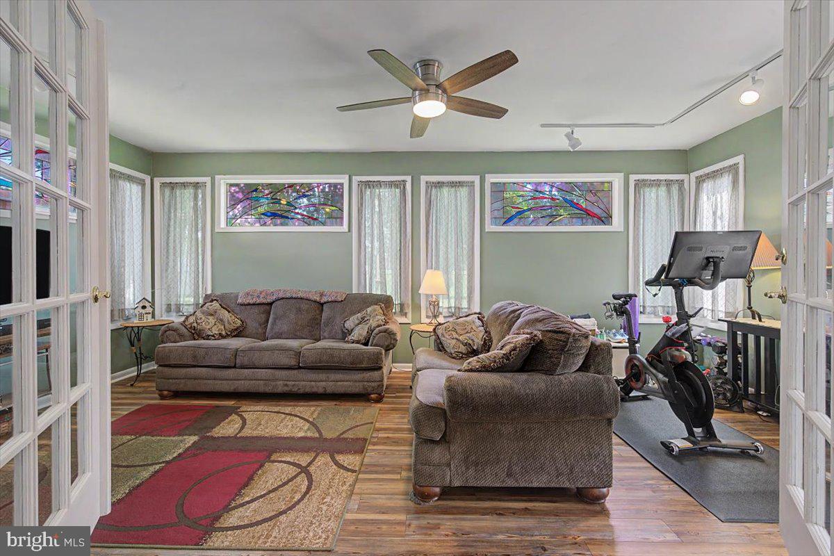 2709 Bodine Dr Property Photo 17