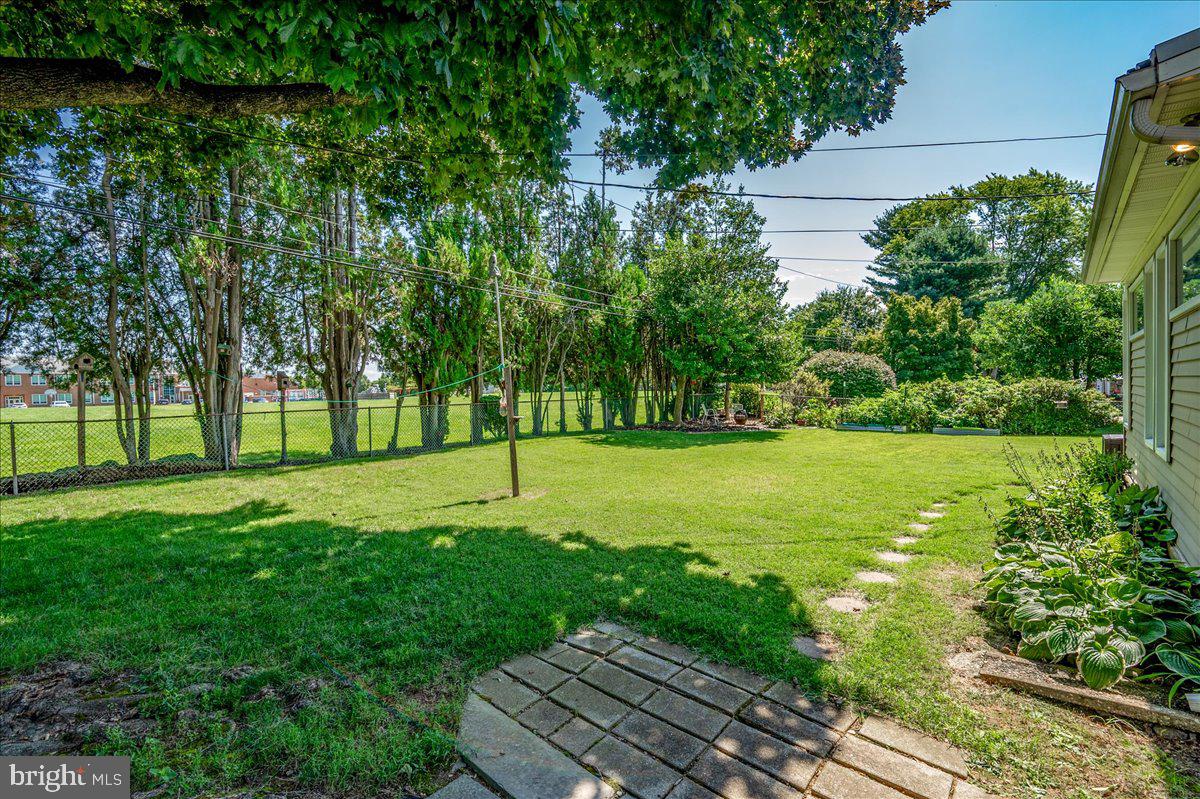 2709 Bodine Dr Property Photo 35