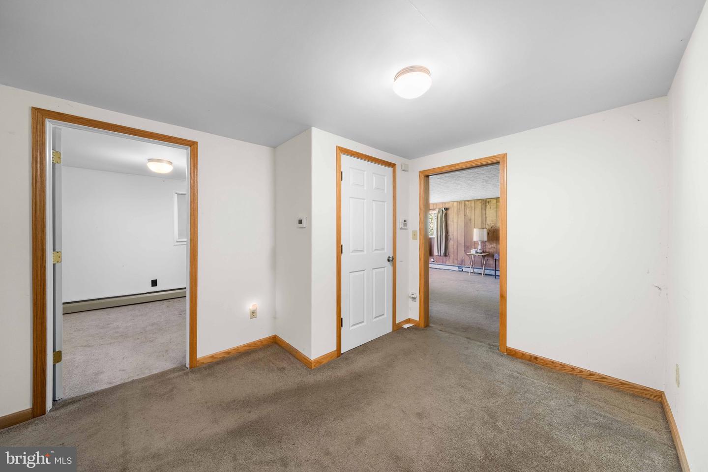 951 Barksdale Rd Property Photo 6