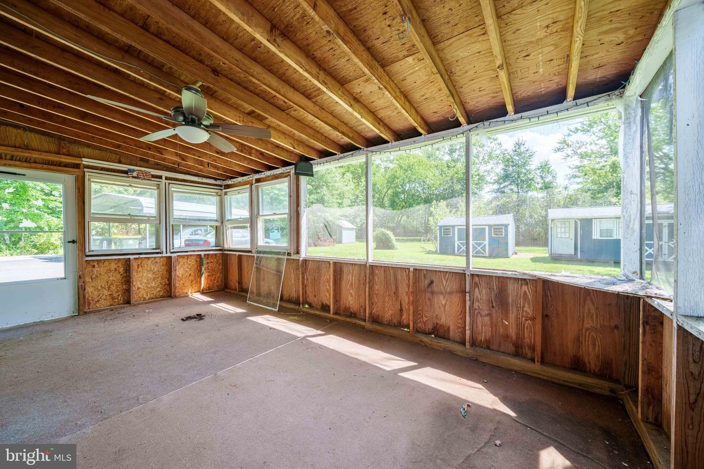 951 Barksdale Rd Property Photo 17