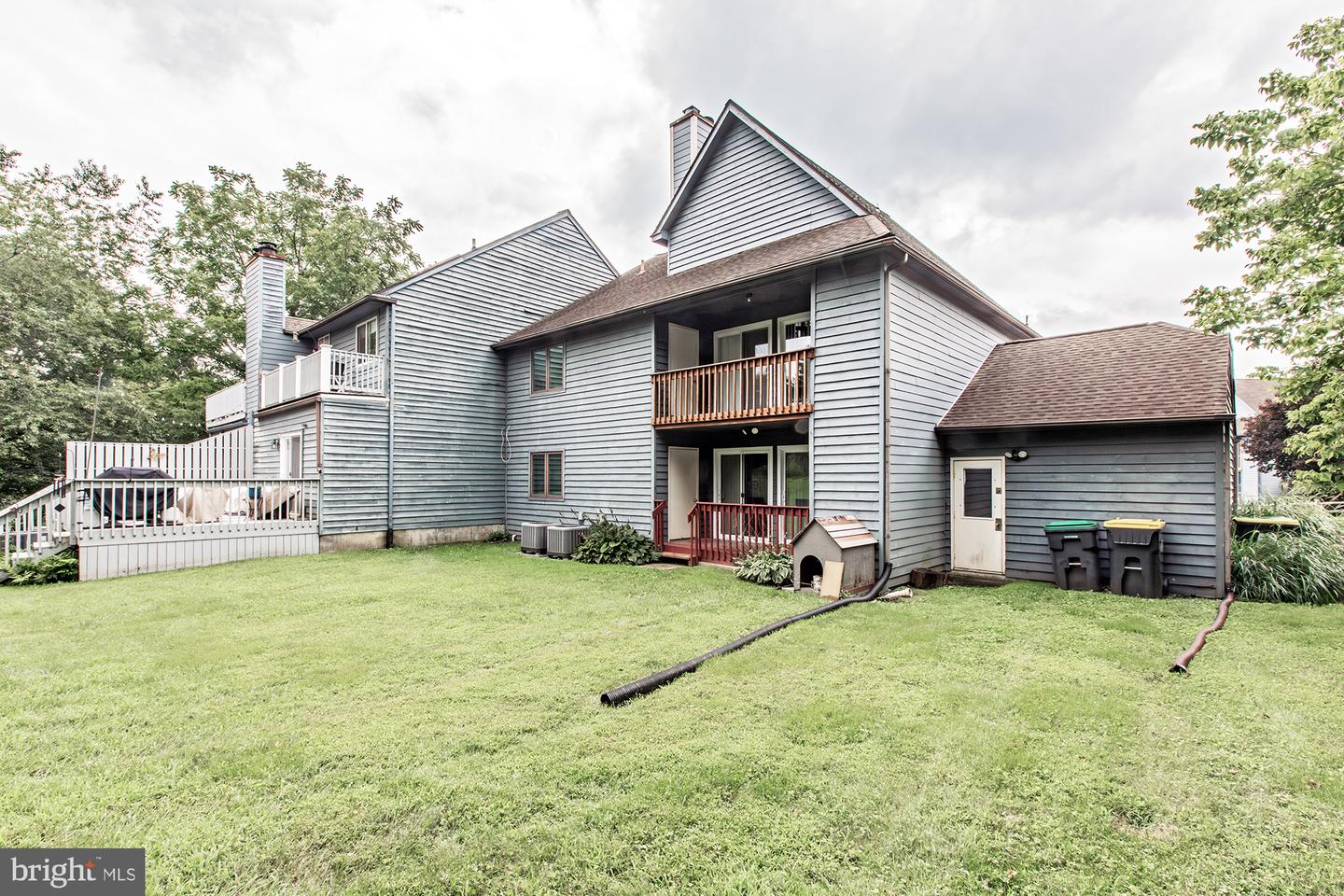 35 Foxtail Ct Property Photo 2