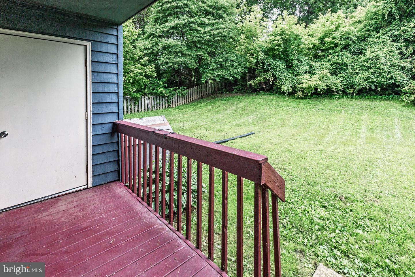 35 Foxtail Ct Property Photo 3