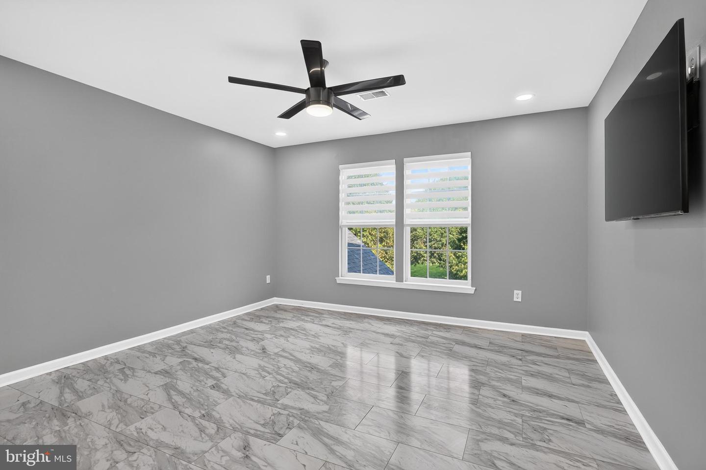 810 Athea Way Property Photo 47