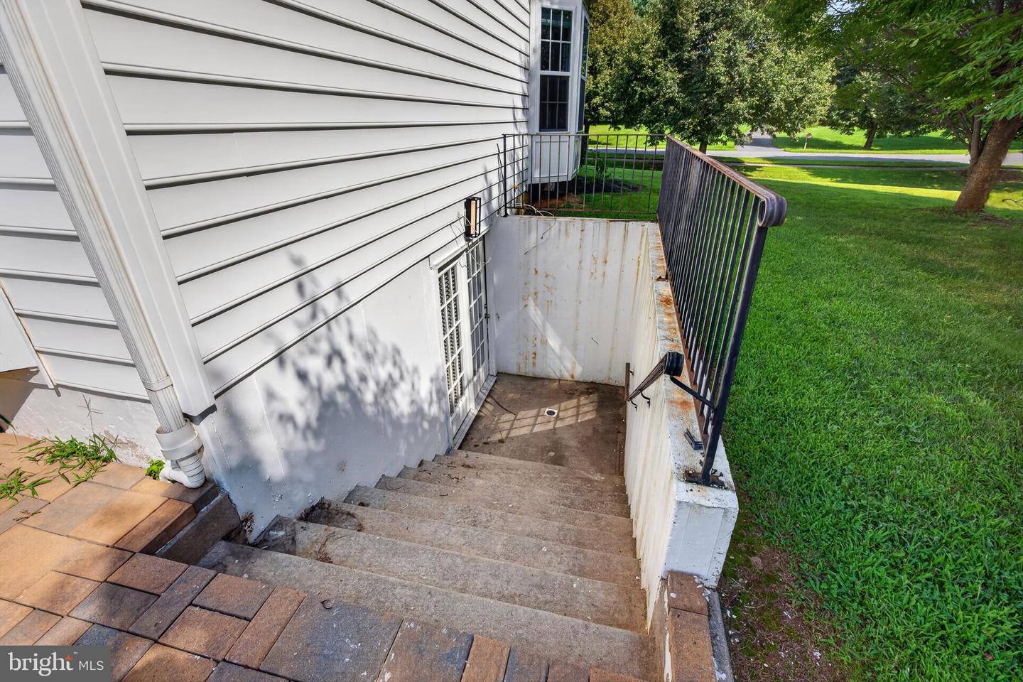 810 Athea Way Property Photo 69