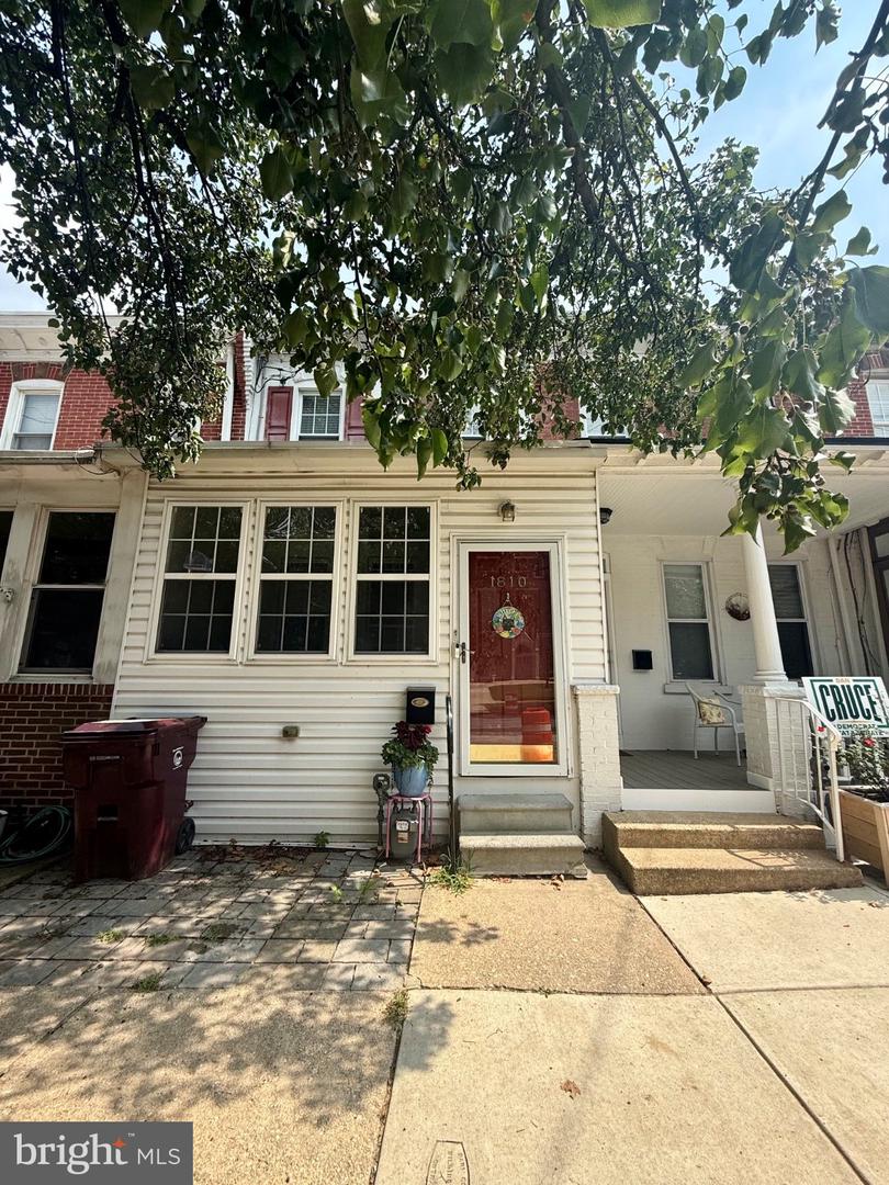 1810 N Union St Property Photo 1