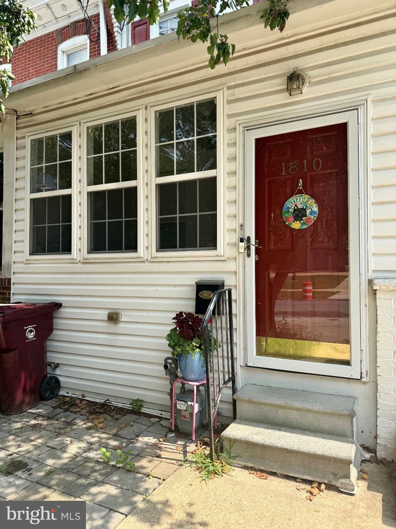 1810 N Union St Property Photo 2
