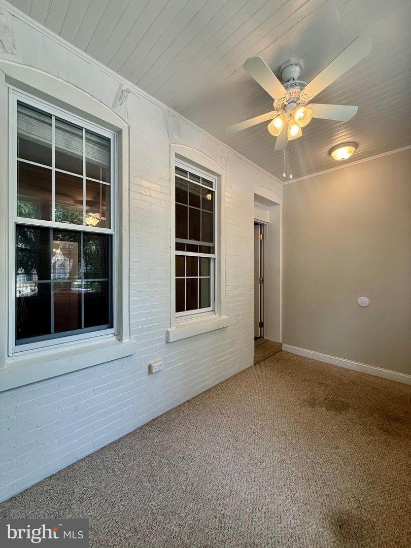 1810 N Union St Property Photo 4