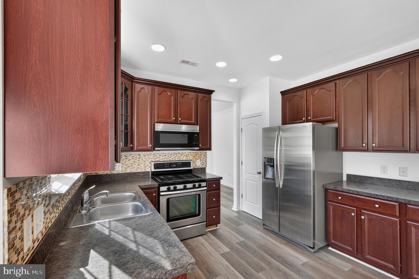 369 Northhampton Way Property Photo 18