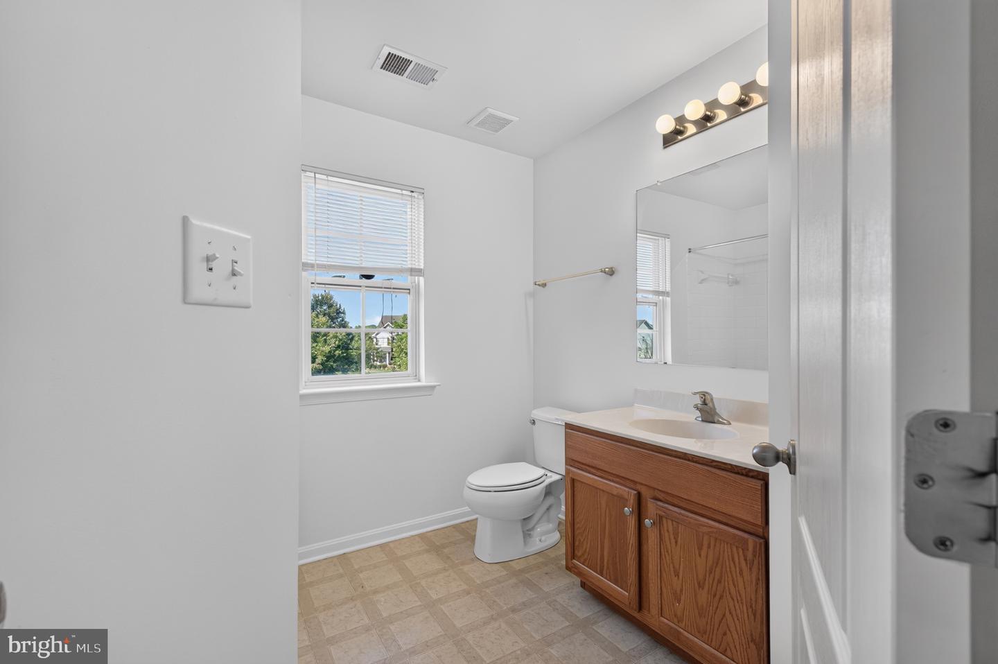 369 Northhampton Way Property Photo 31