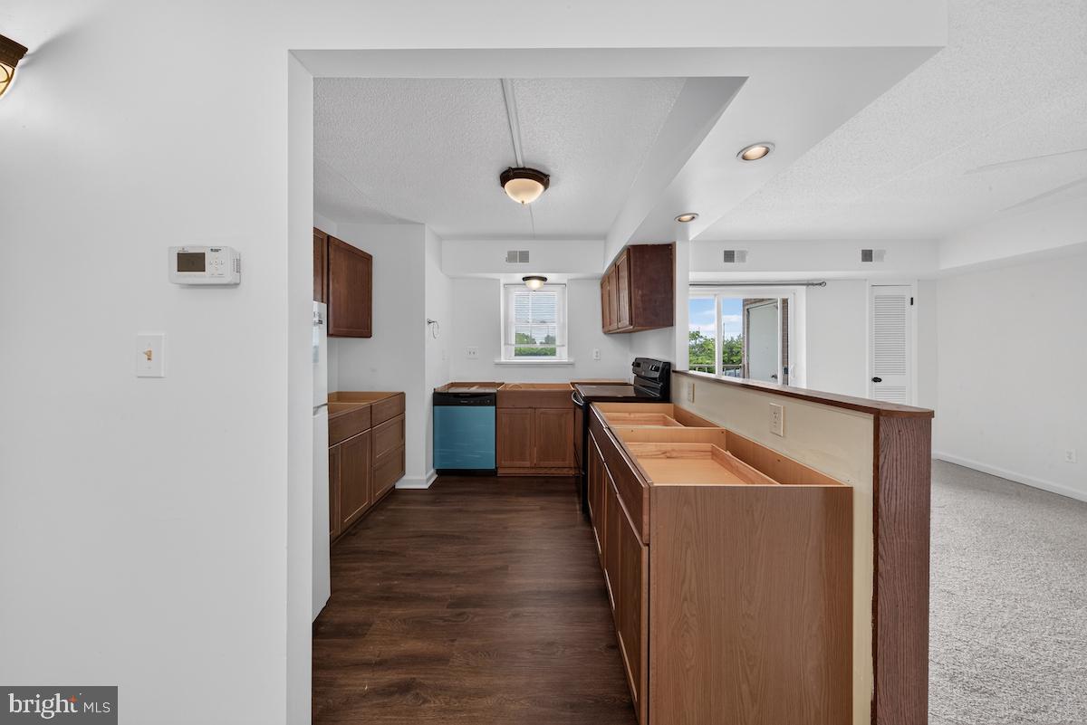 513 Governor House Cir #47 Property Photo 13