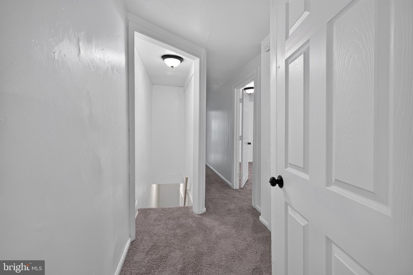812 N Monroe St Property Photo 23
