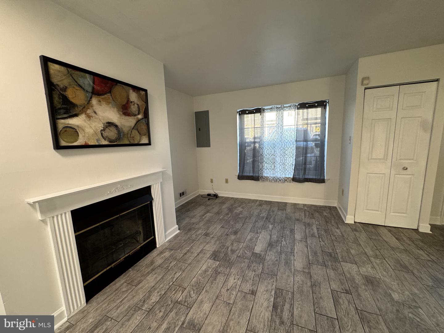 5 Revere Pl Property Photo 11
