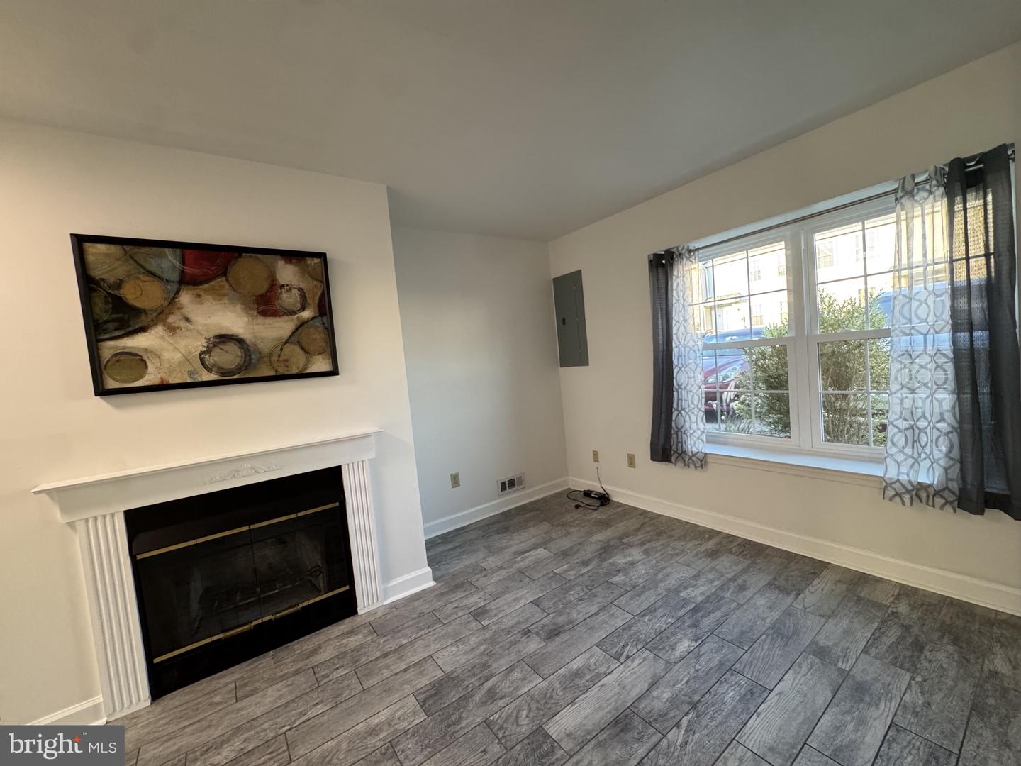 5 Revere Pl Property Photo 13