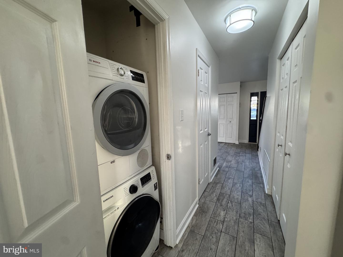 5 Revere Pl Property Photo 18