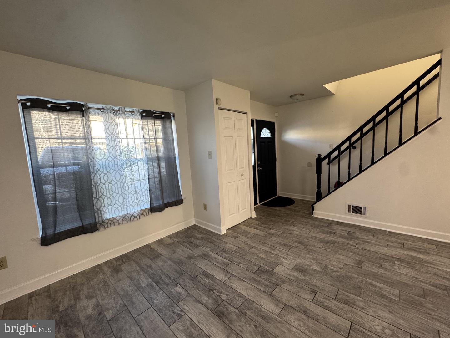 5 Revere Pl Property Photo 19