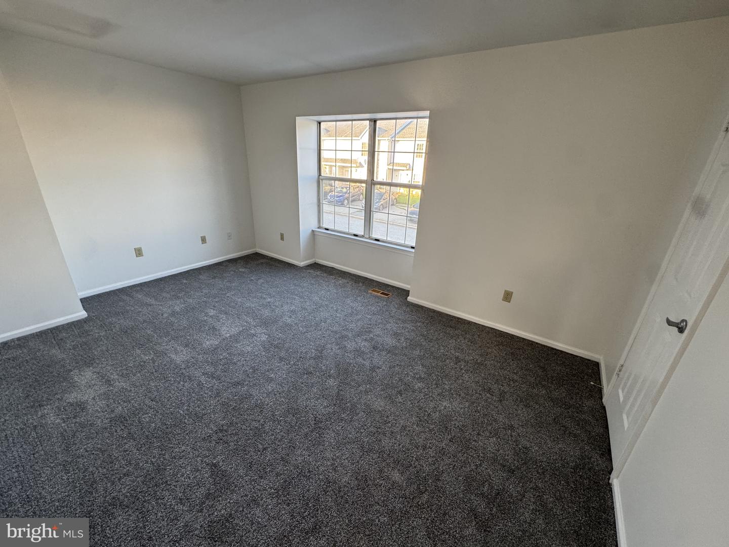 5 Revere Pl Property Photo 26