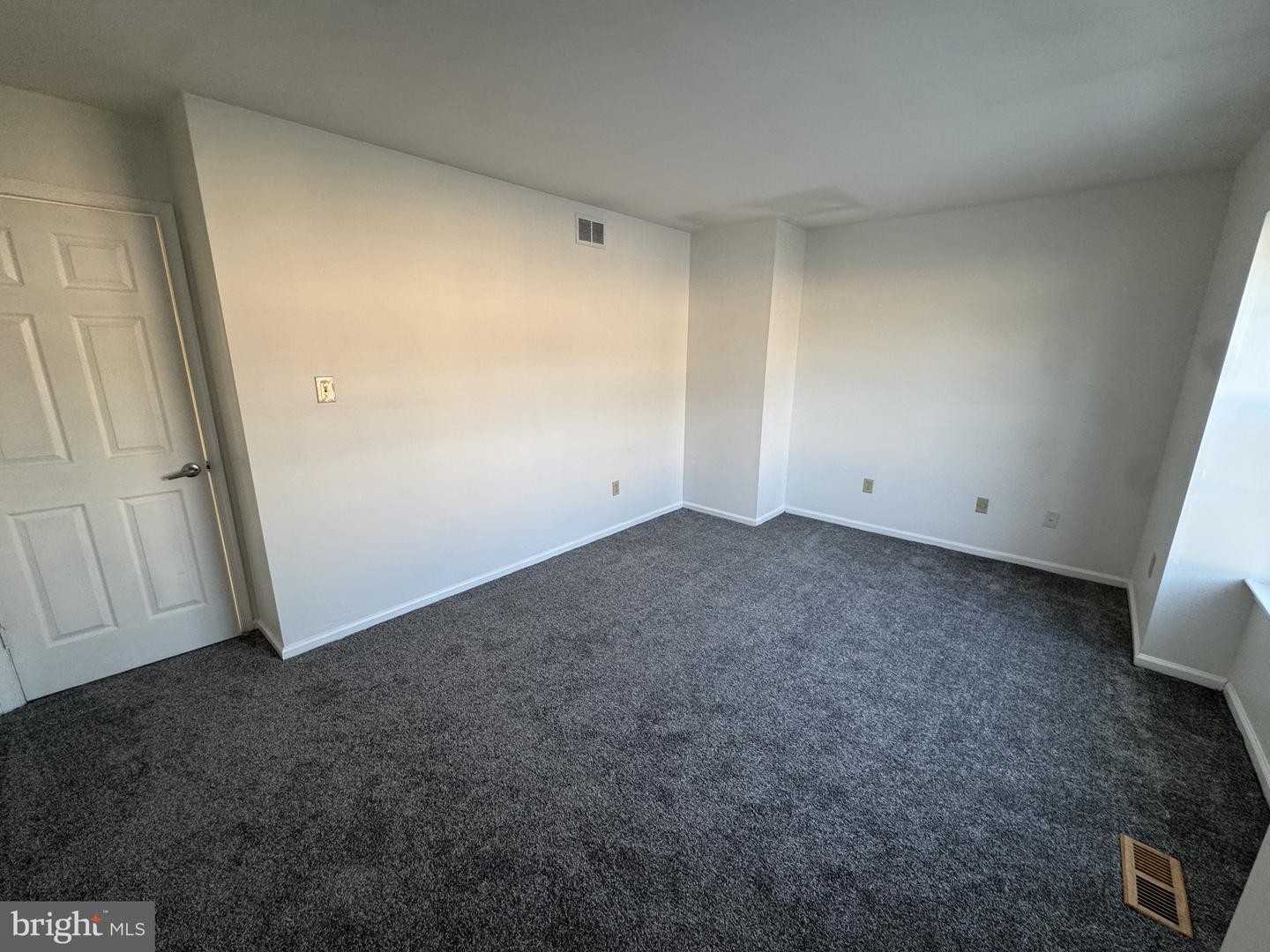 5 Revere Pl Property Photo 28