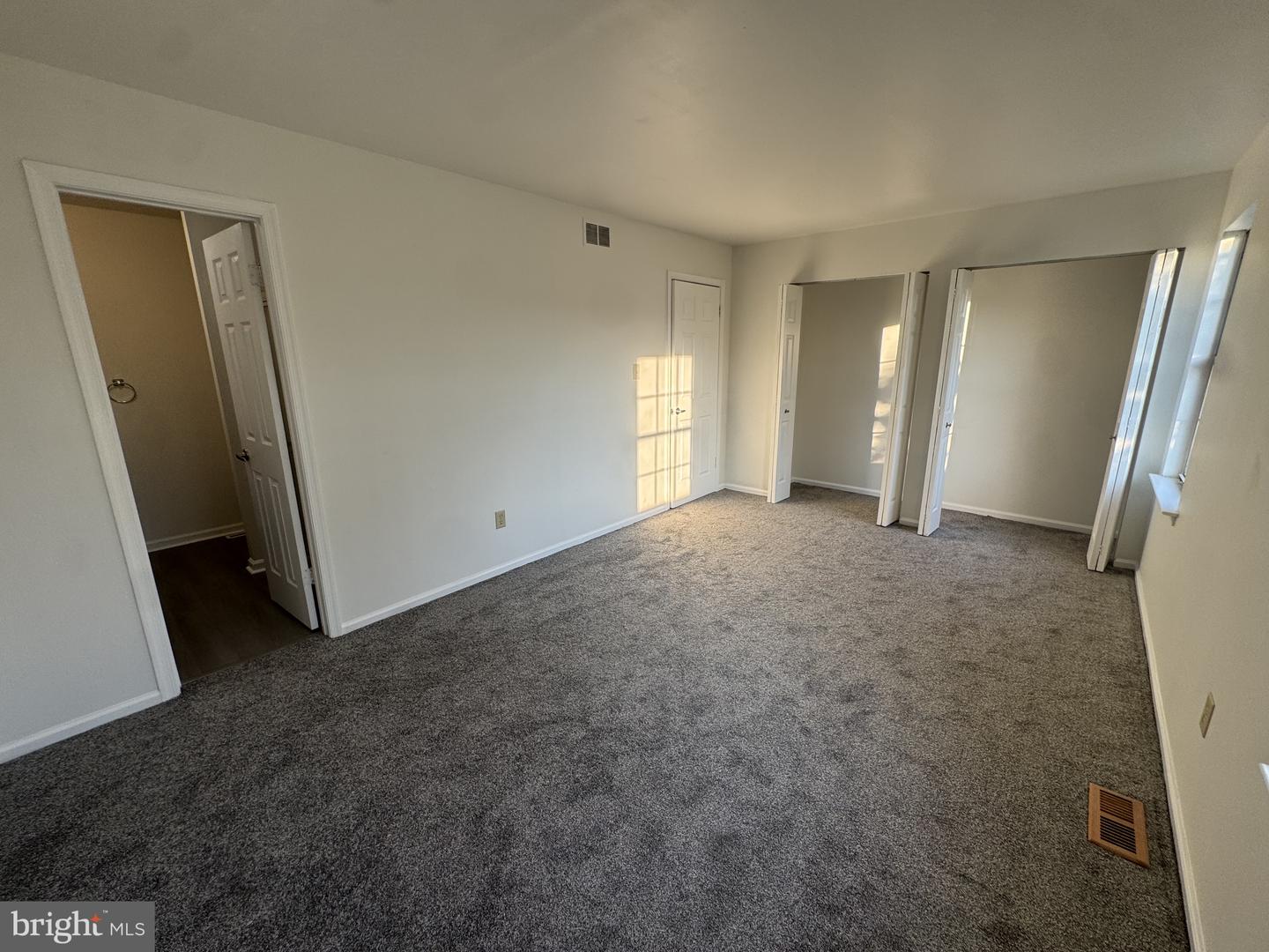 5 Revere Pl Property Photo 29