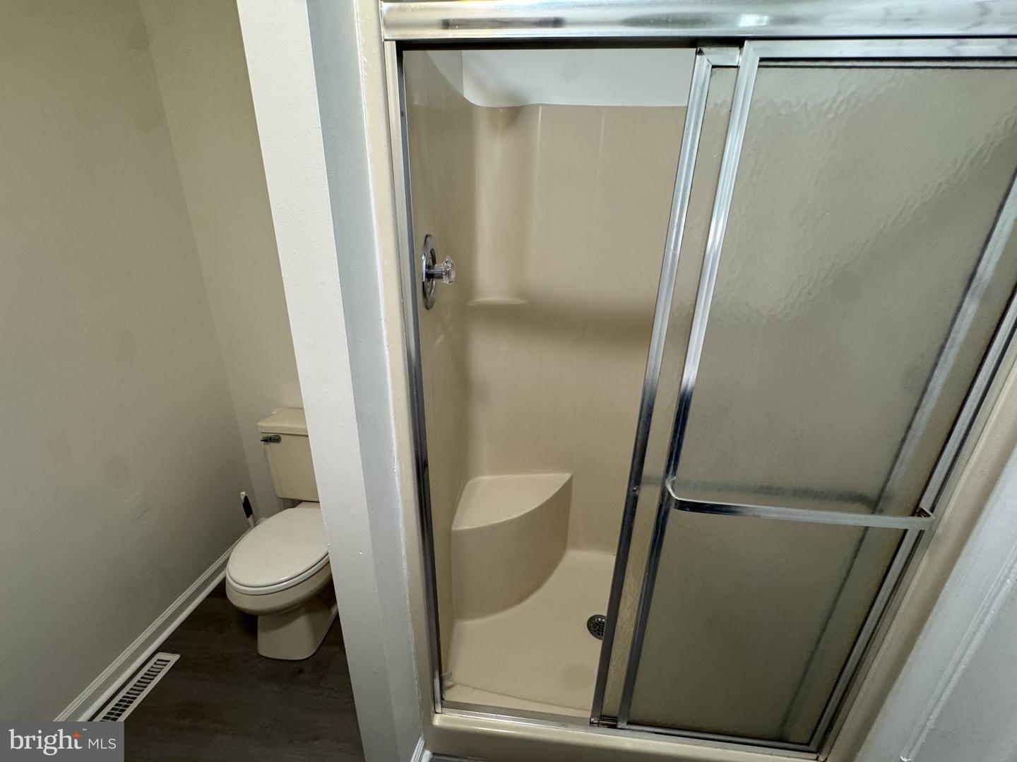 5 Revere Pl Property Photo 35