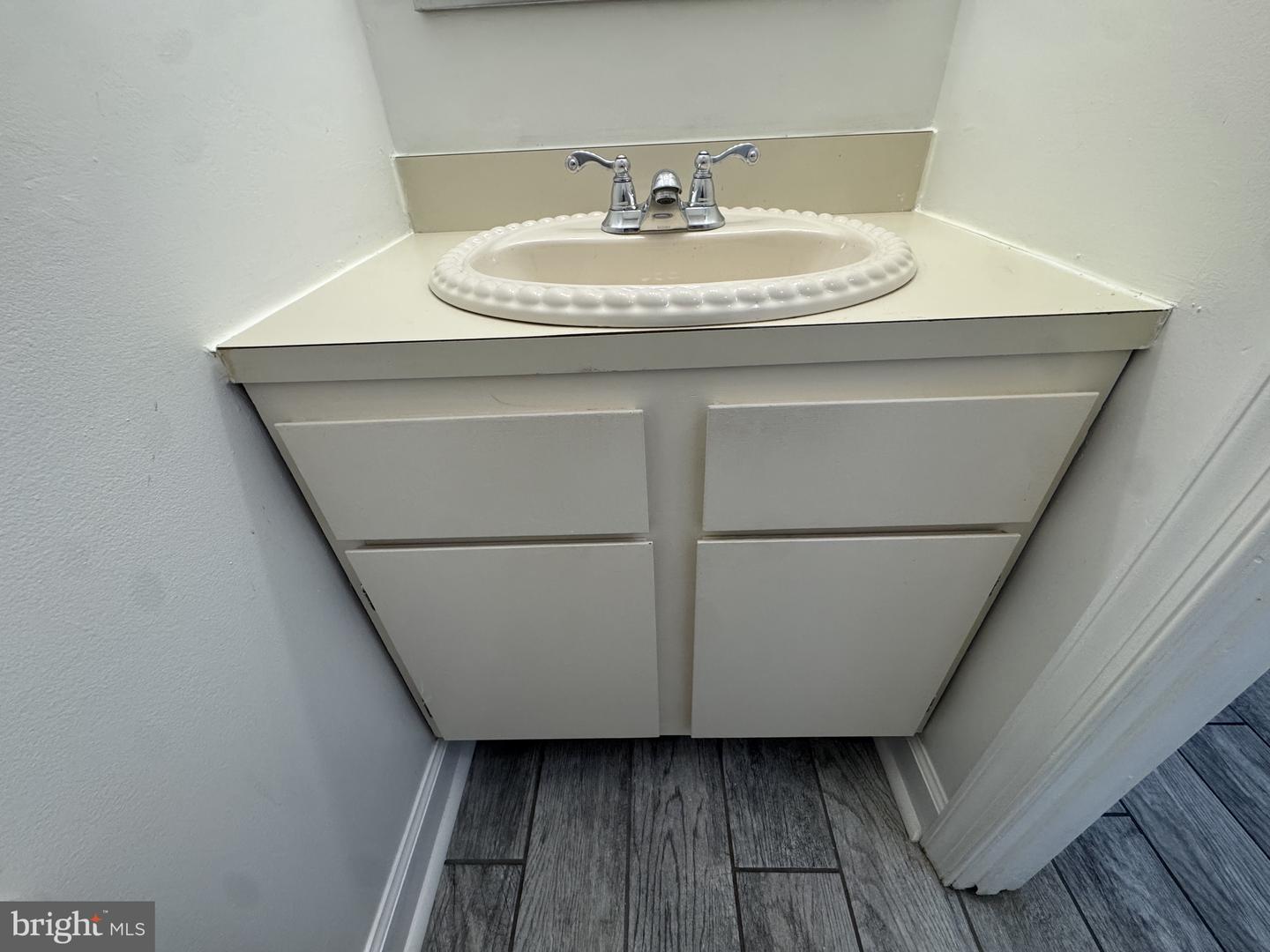 5 Revere Pl Property Photo 50