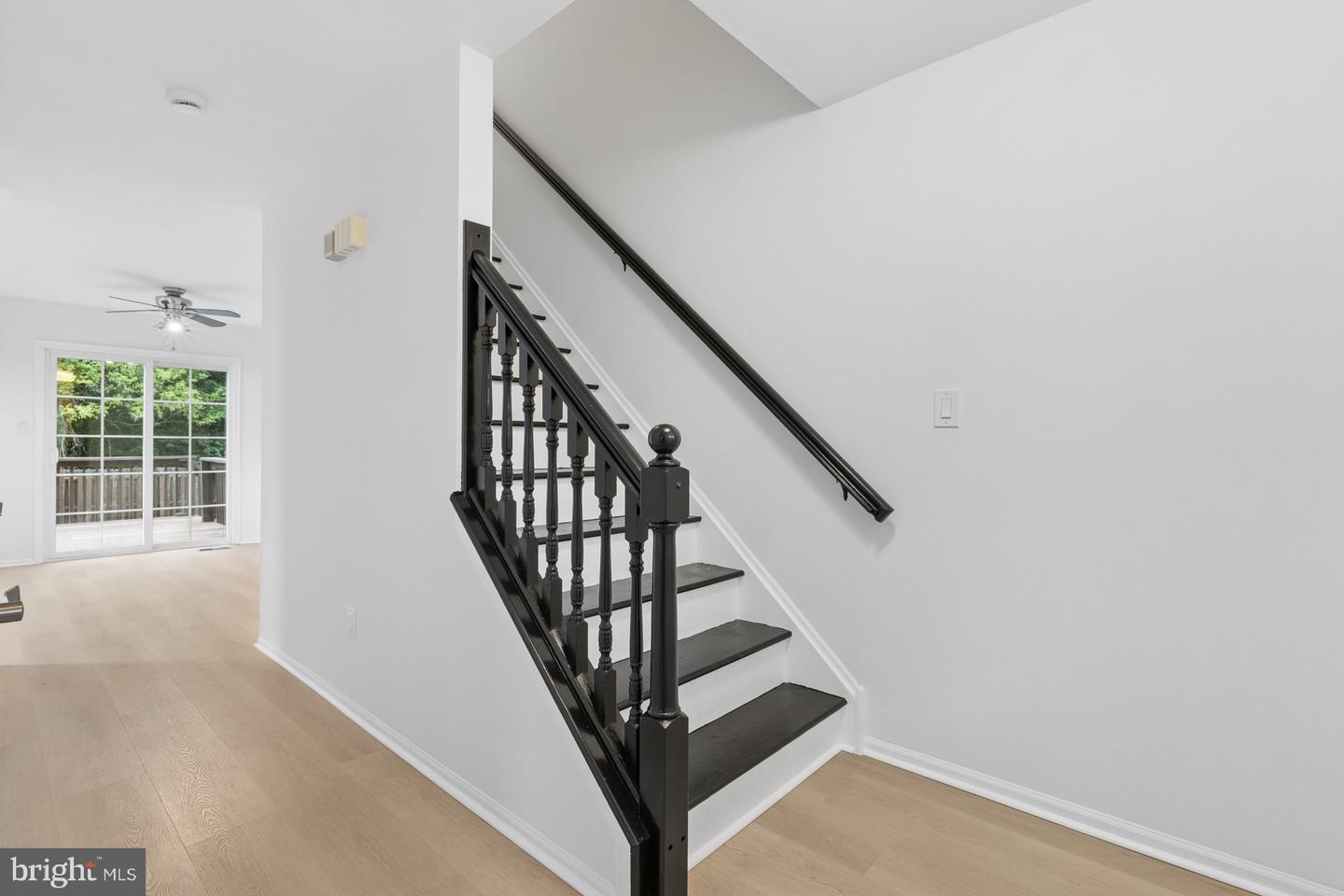10 Bastille Loop Property Photo 7
