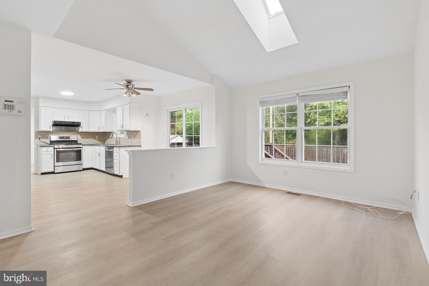 10 Bastille Loop Property Photo 19