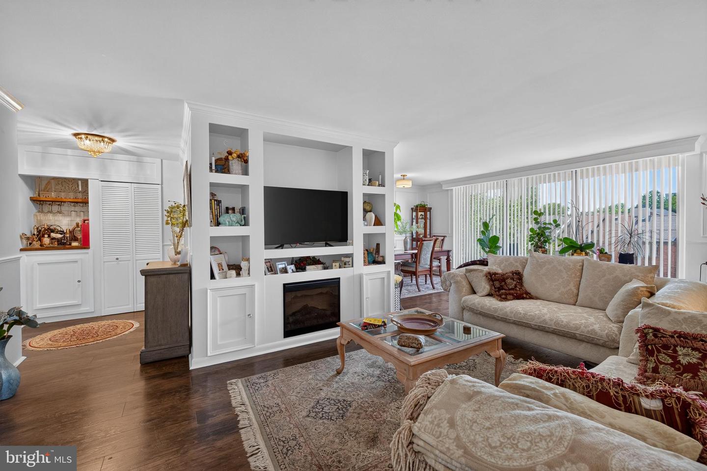1401-UNIT PENNSYLVANIA AVE #304
