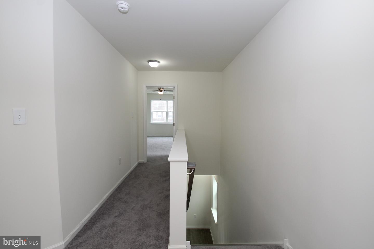 5 Buttonwood Ave Property Photo 16