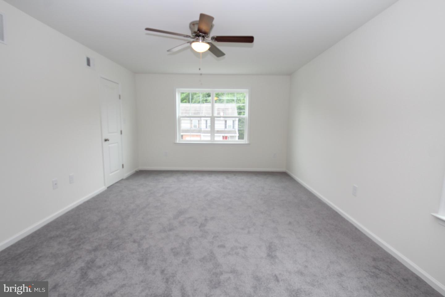 5 Buttonwood Ave Property Photo 19