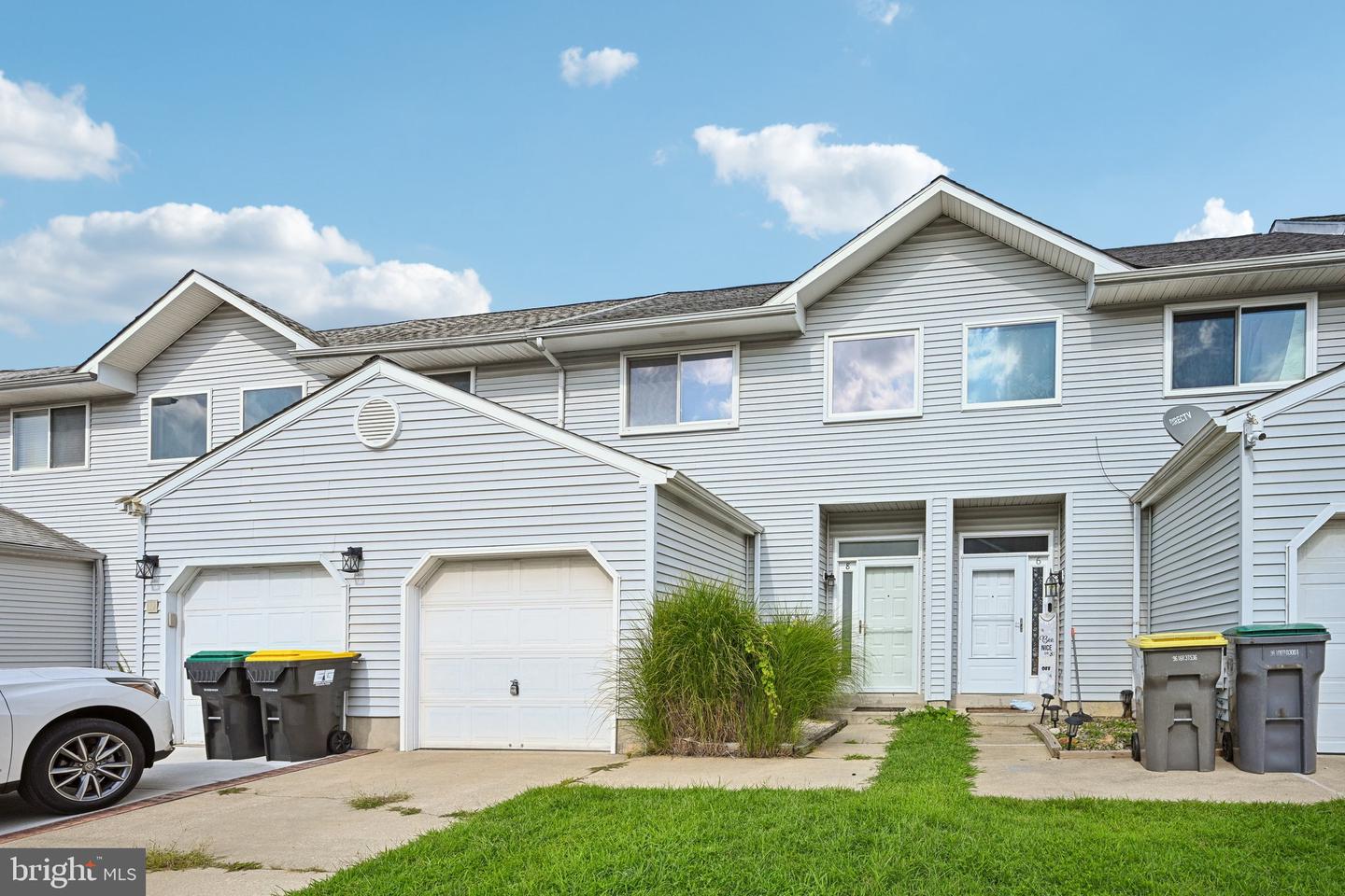8 Orourke Ct Property Photo 1