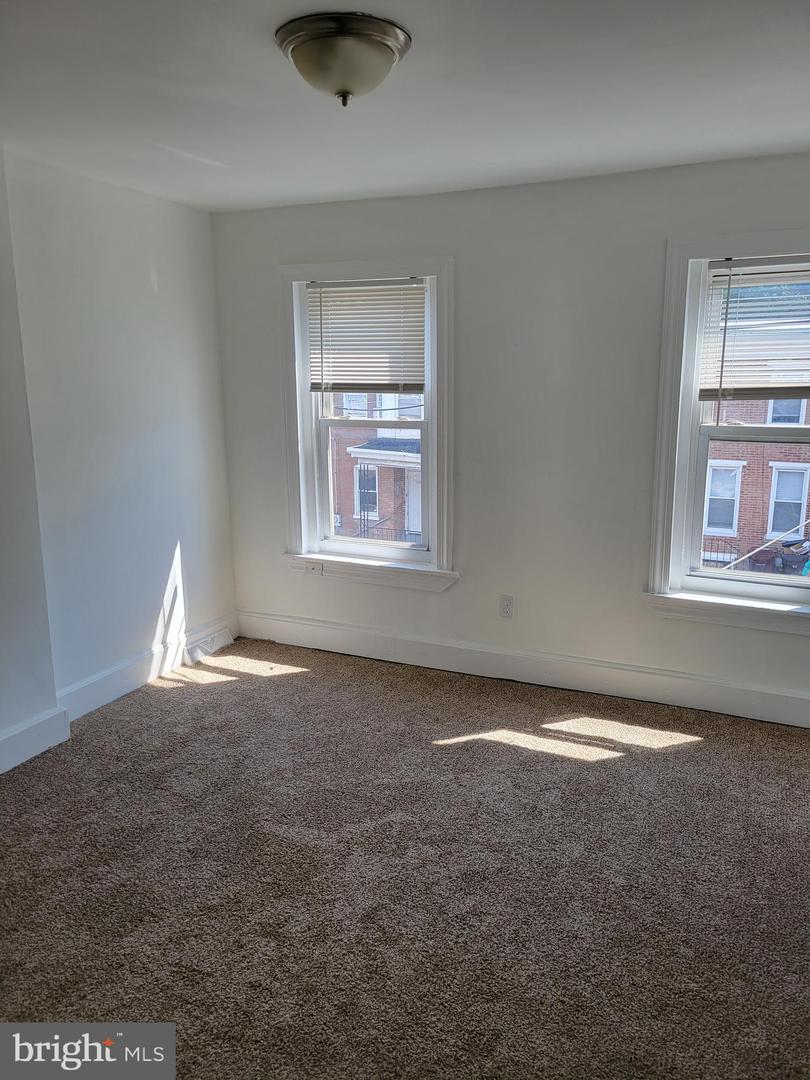 1217 Lancaster Ave Property Photo 14