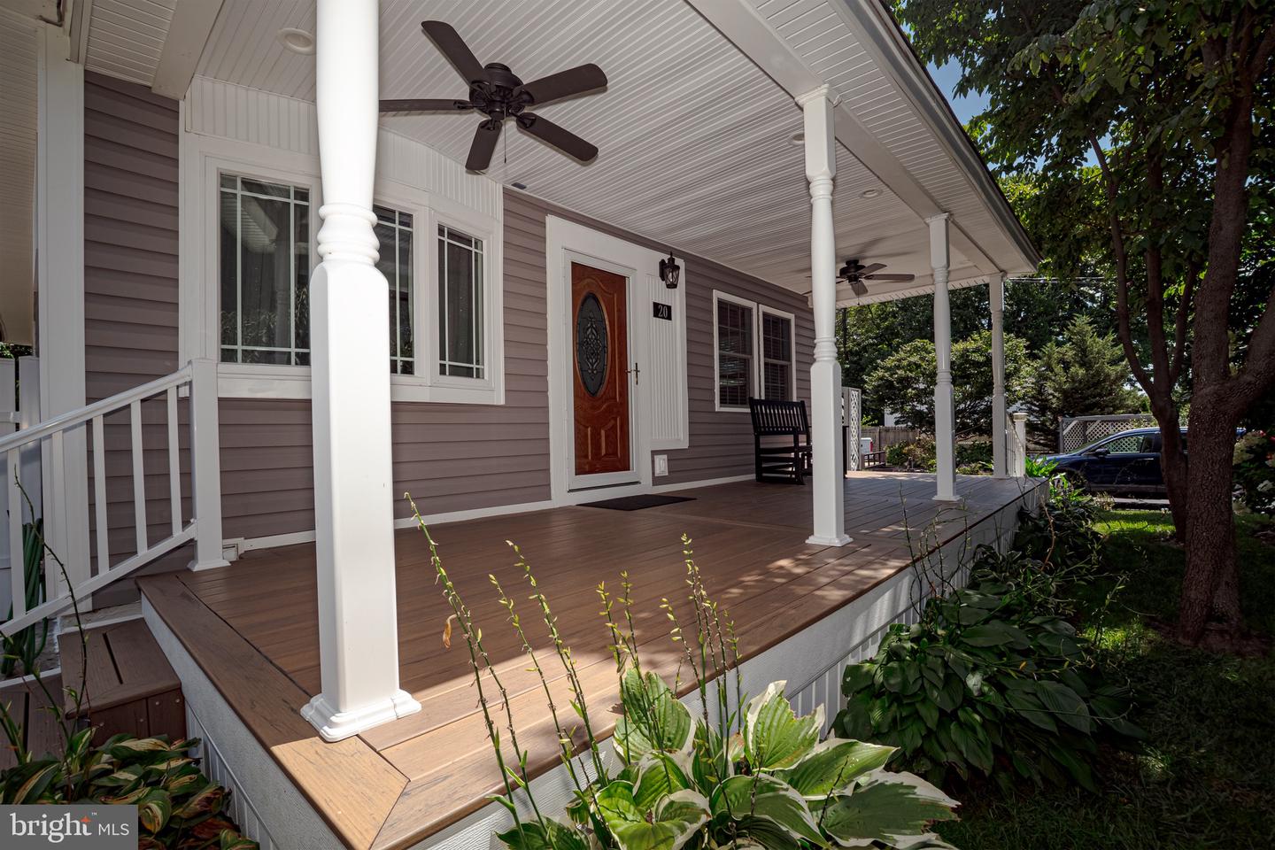 20 Meadow Rd Property Photo 4