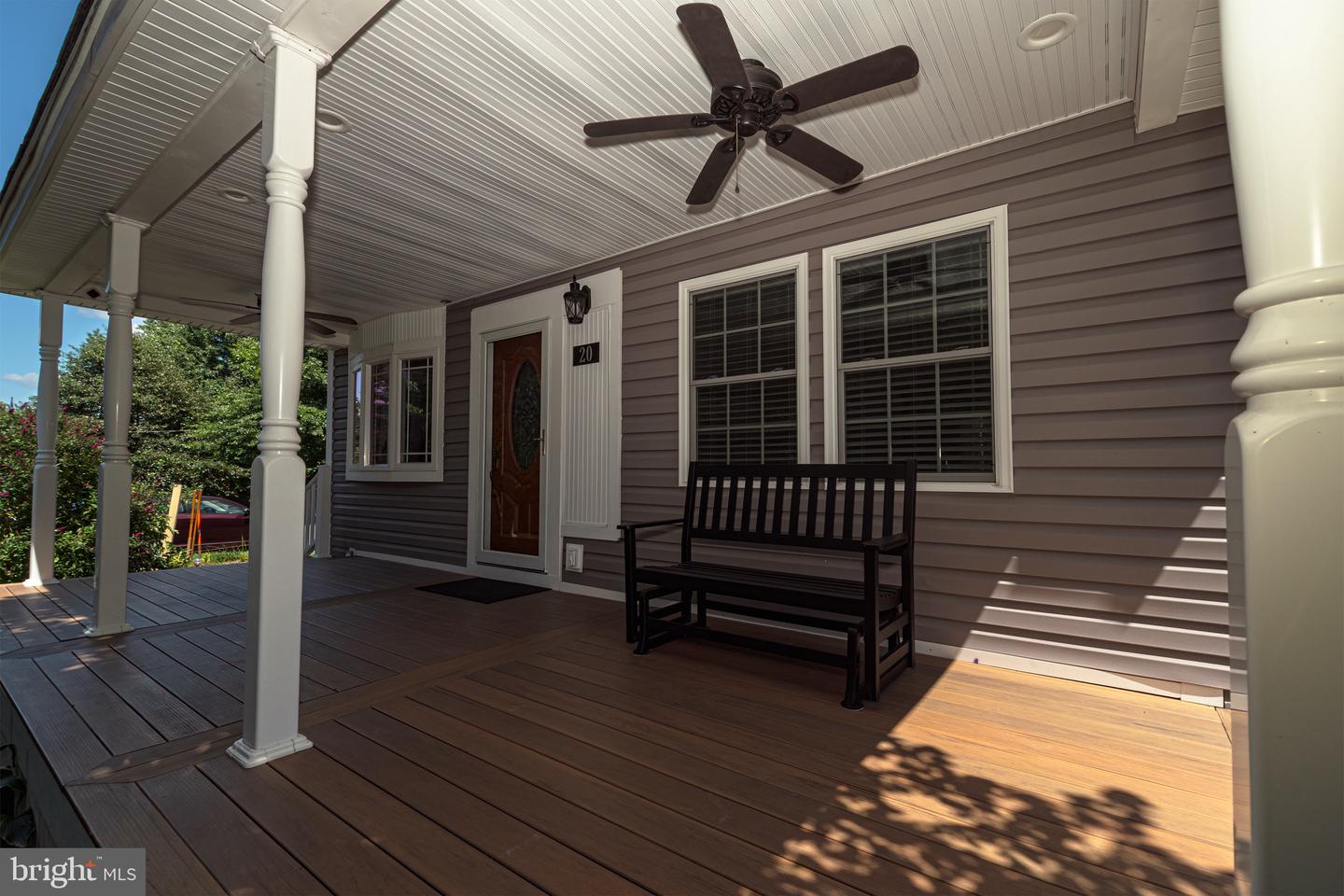 20 Meadow Rd Property Photo 5