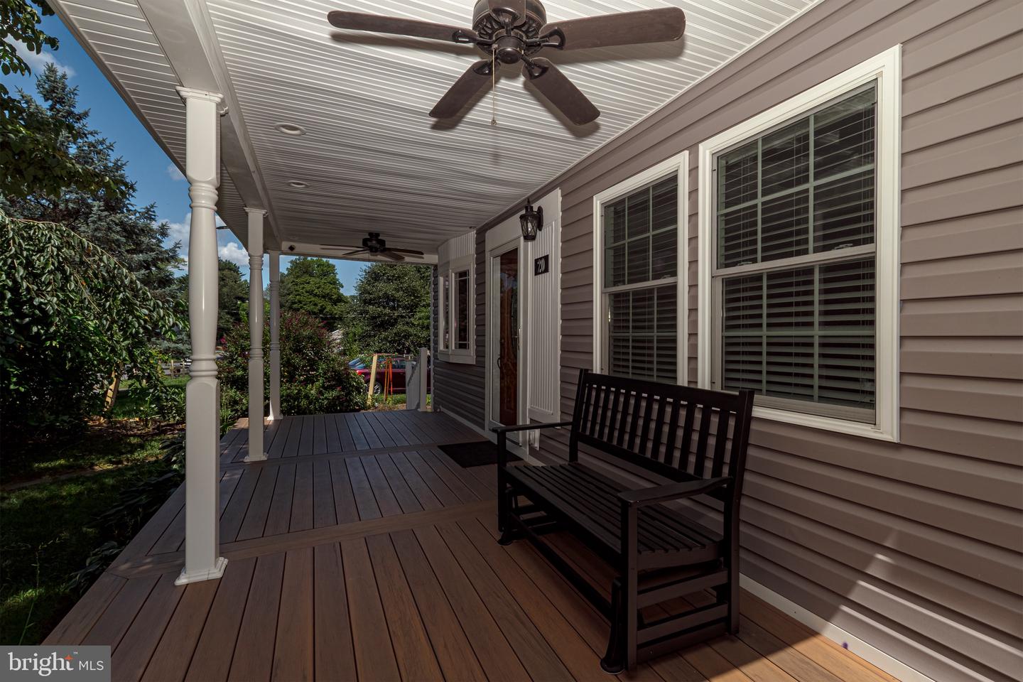 20 Meadow Rd Property Photo 6