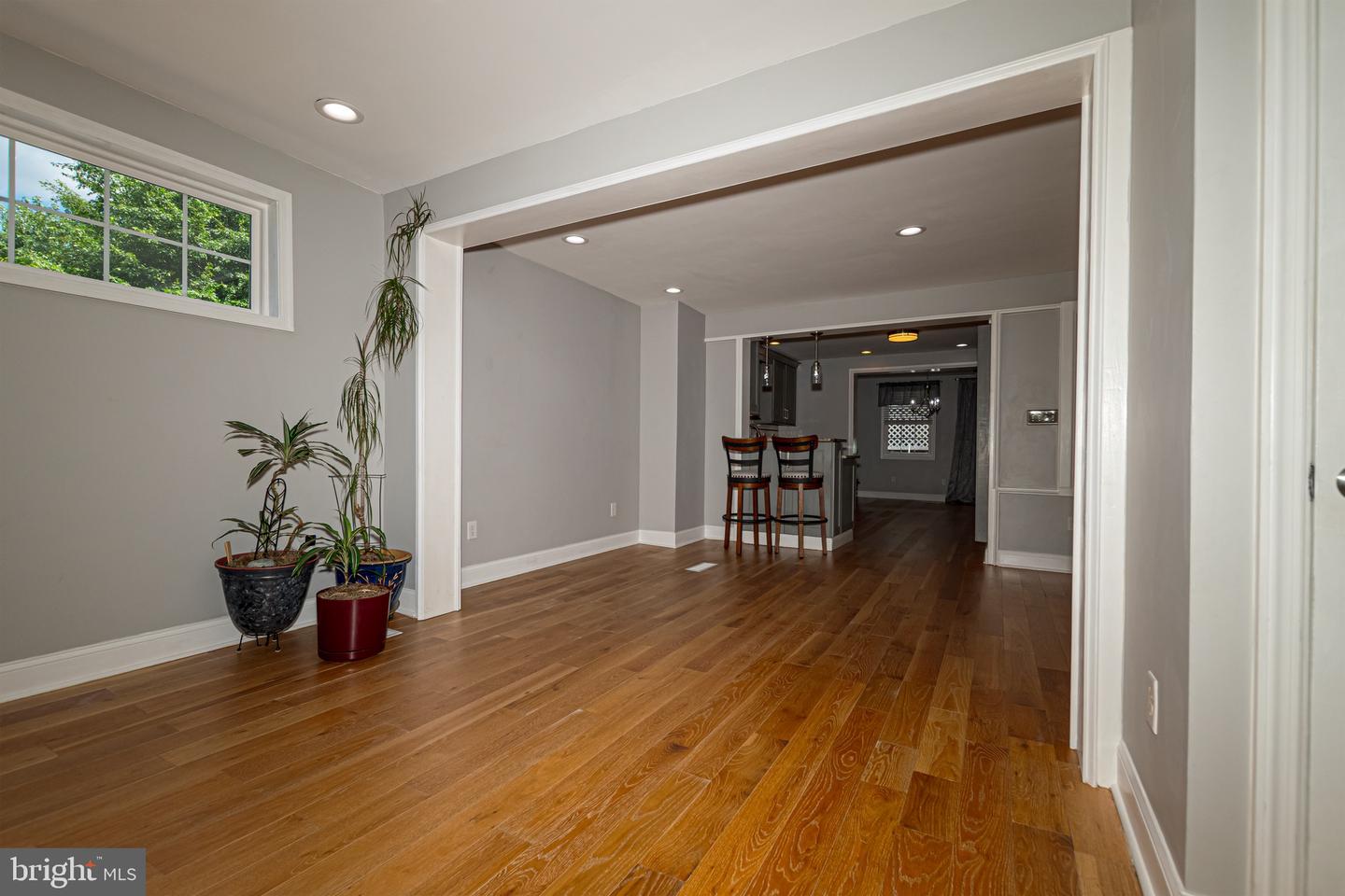 20 Meadow Rd Property Photo 8