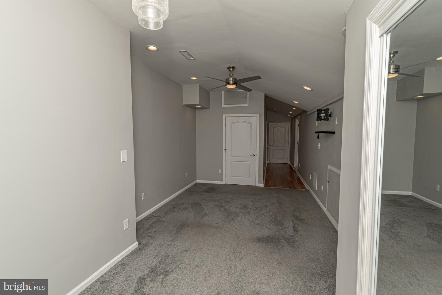 20 Meadow Rd Property Photo 35
