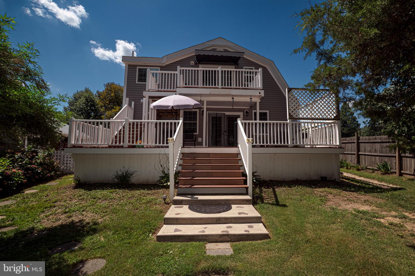 20 Meadow Rd Property Photo 45