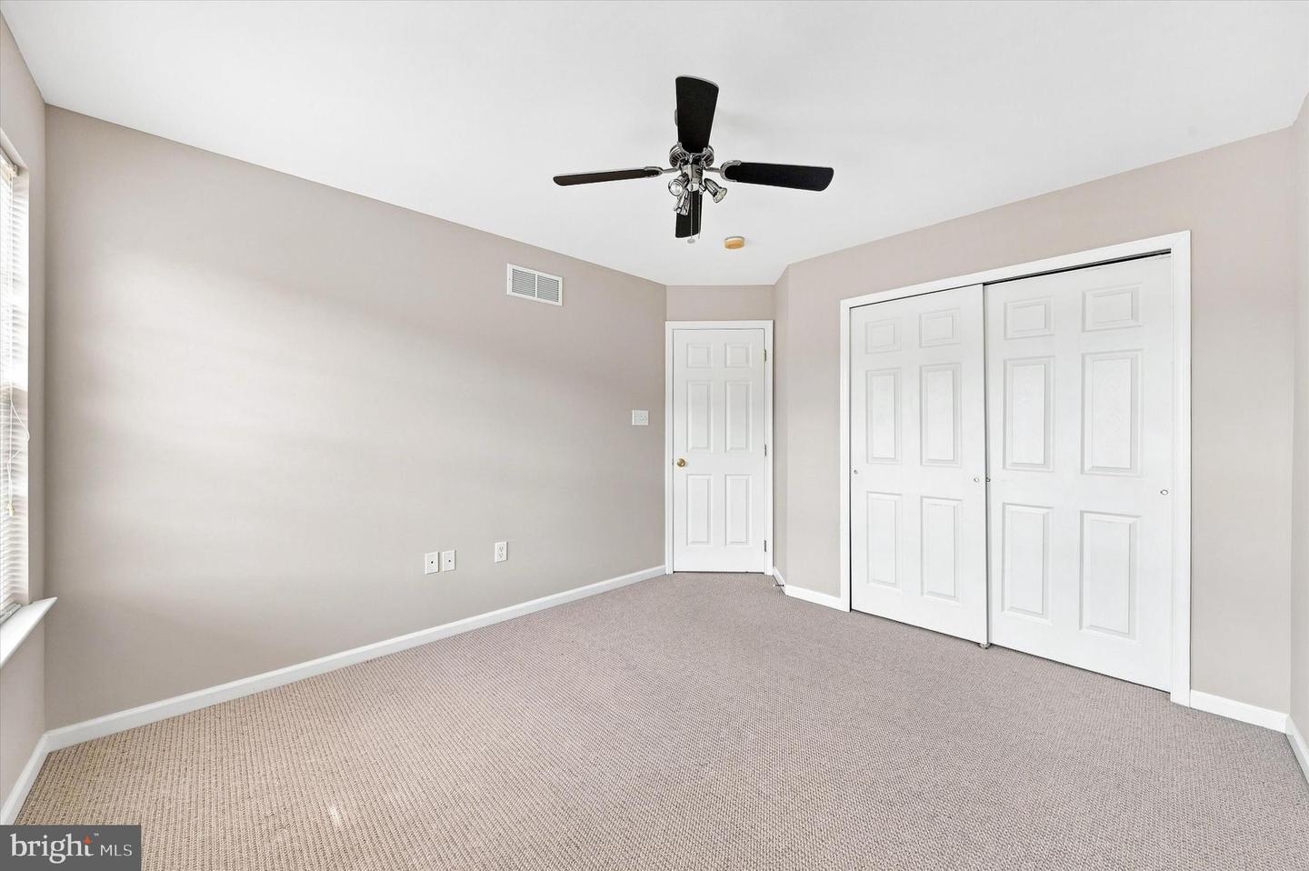 13 Laurel Way Property Photo 30