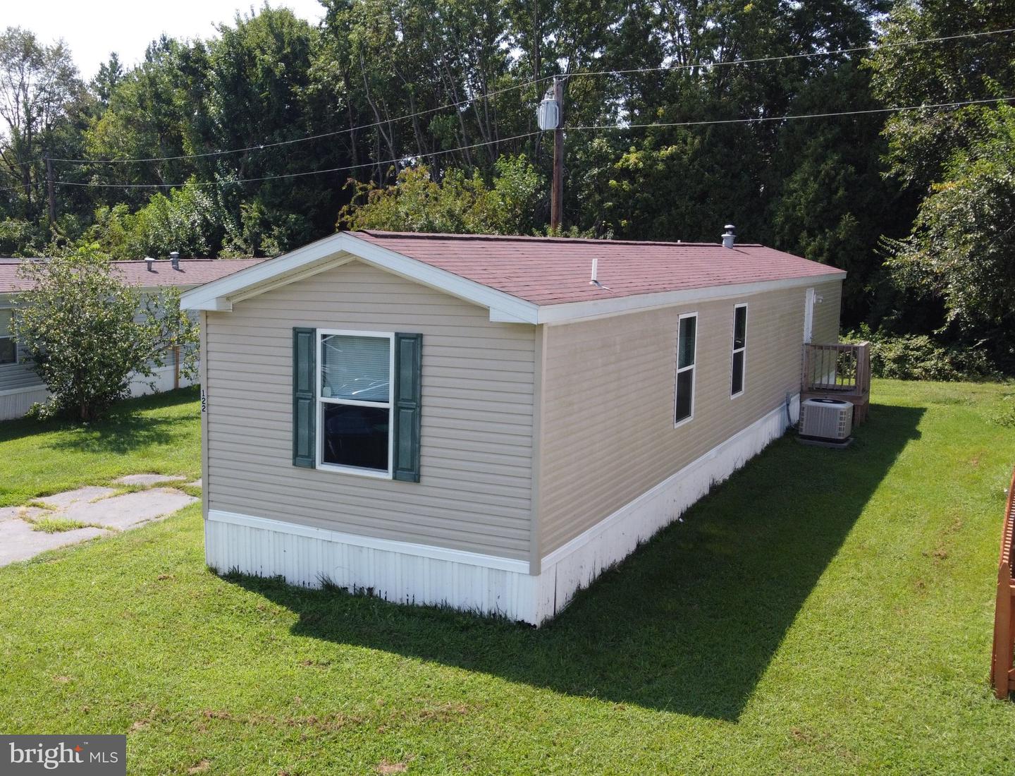 122 Boxwood Rd Property Photo 12