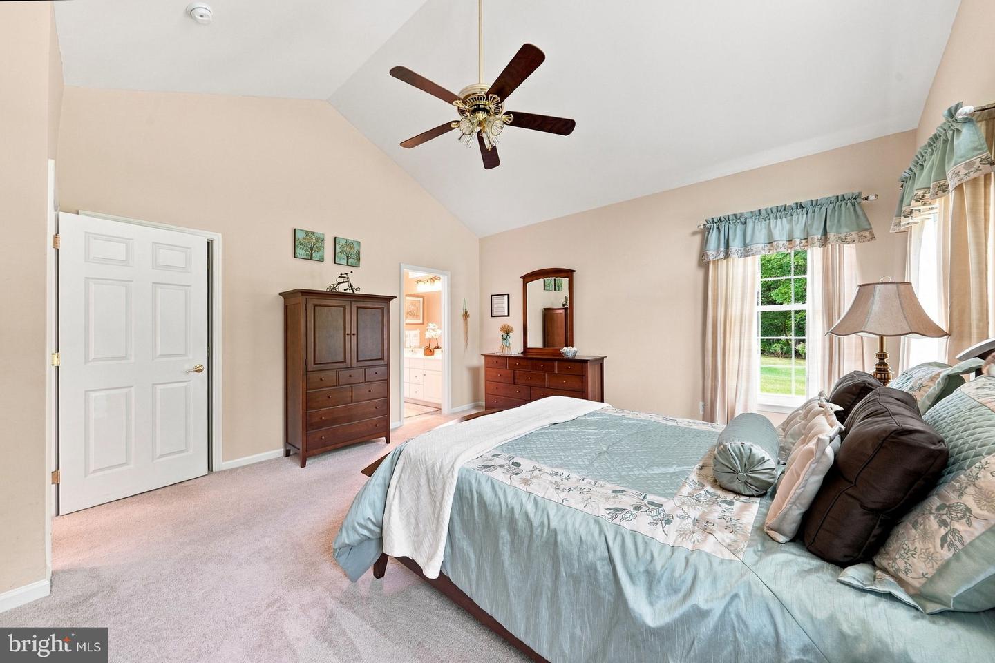 54 Springmill Dr Property Photo 30