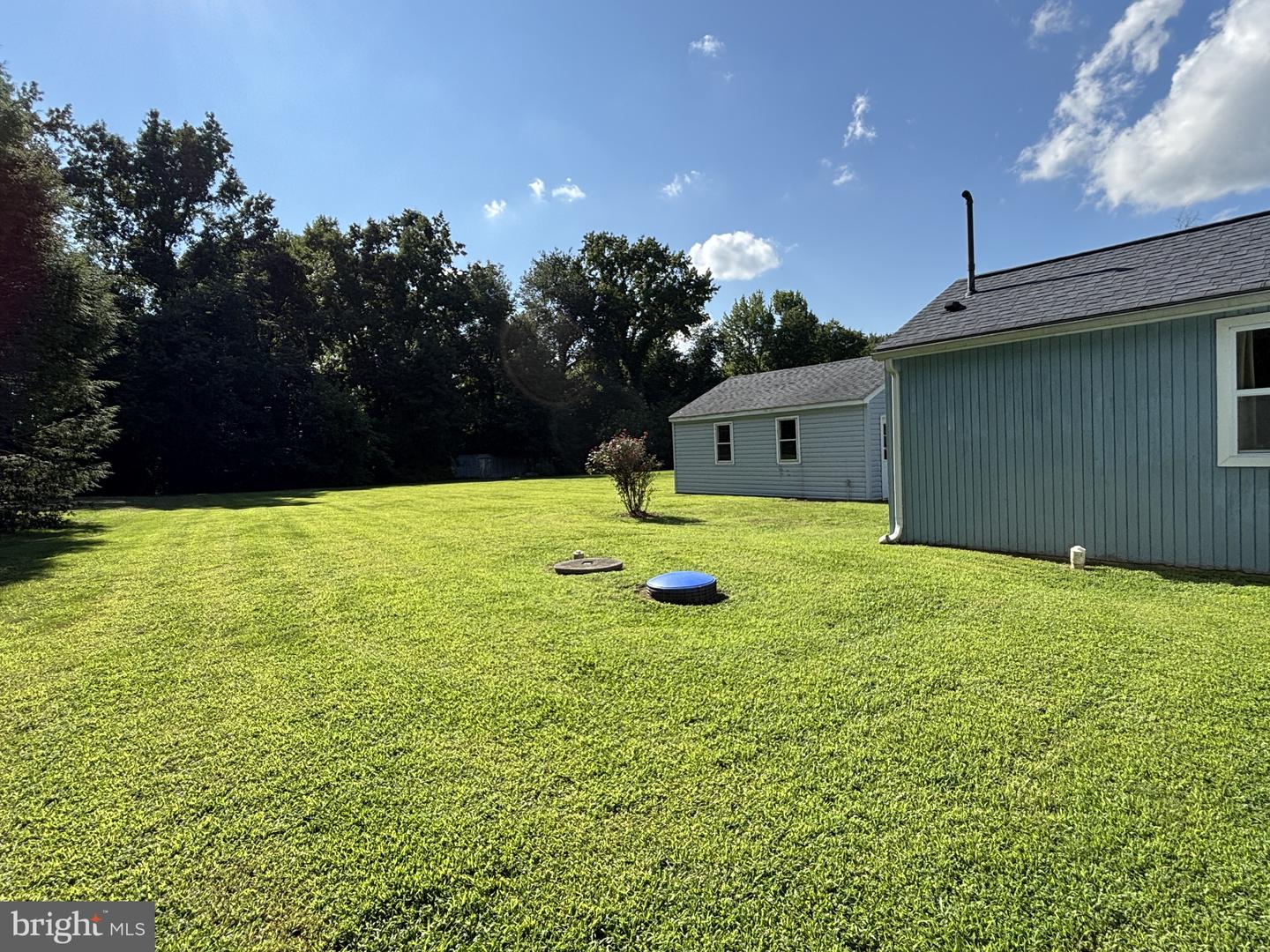 7 Pine Tree Ln Property Photo 8