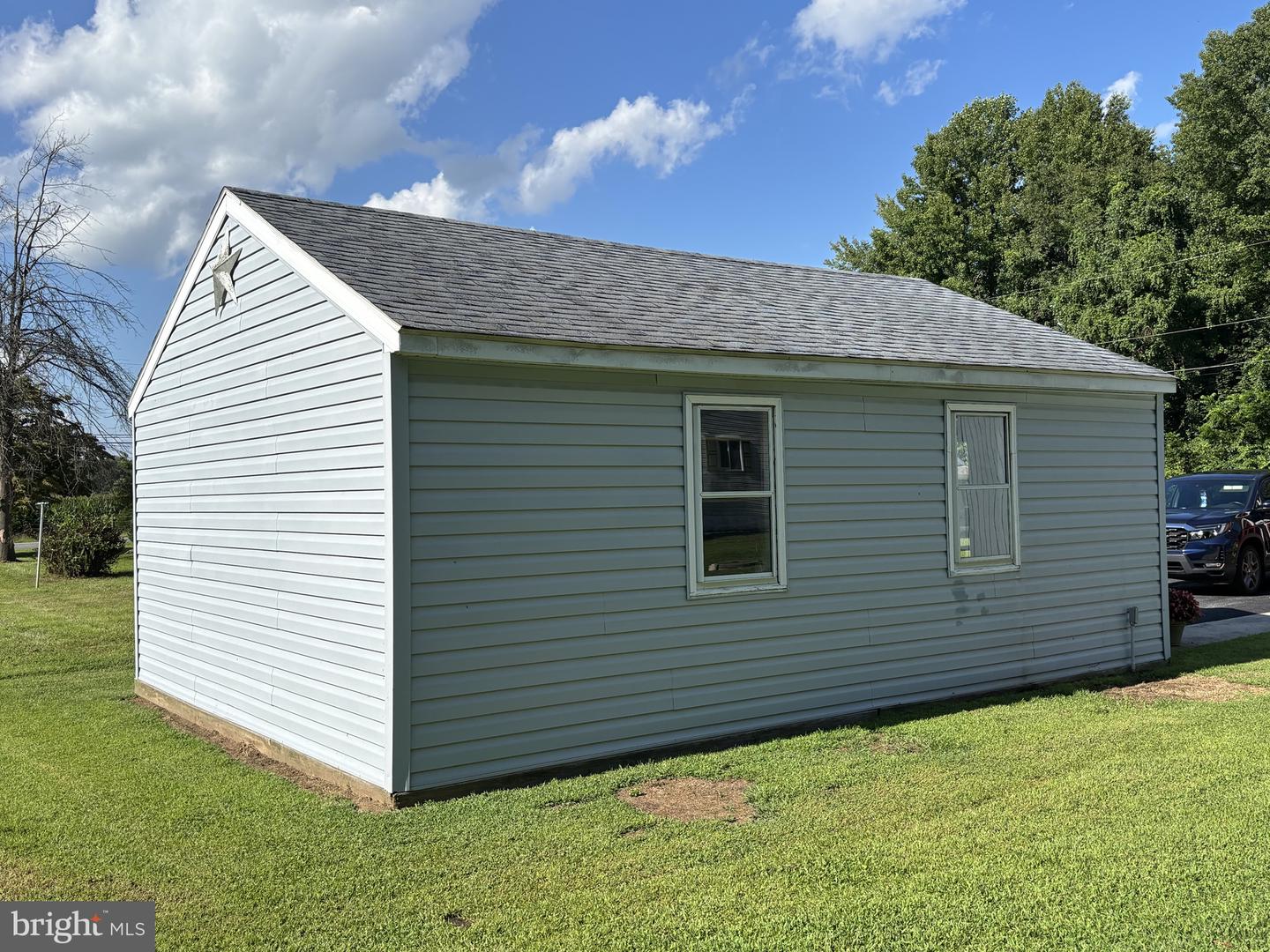 7 Pine Tree Ln Property Photo 13