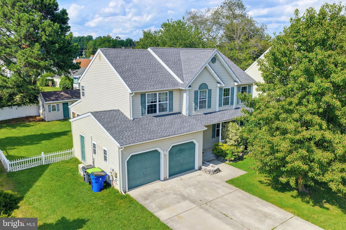 103 GREEN MEADOW CIR