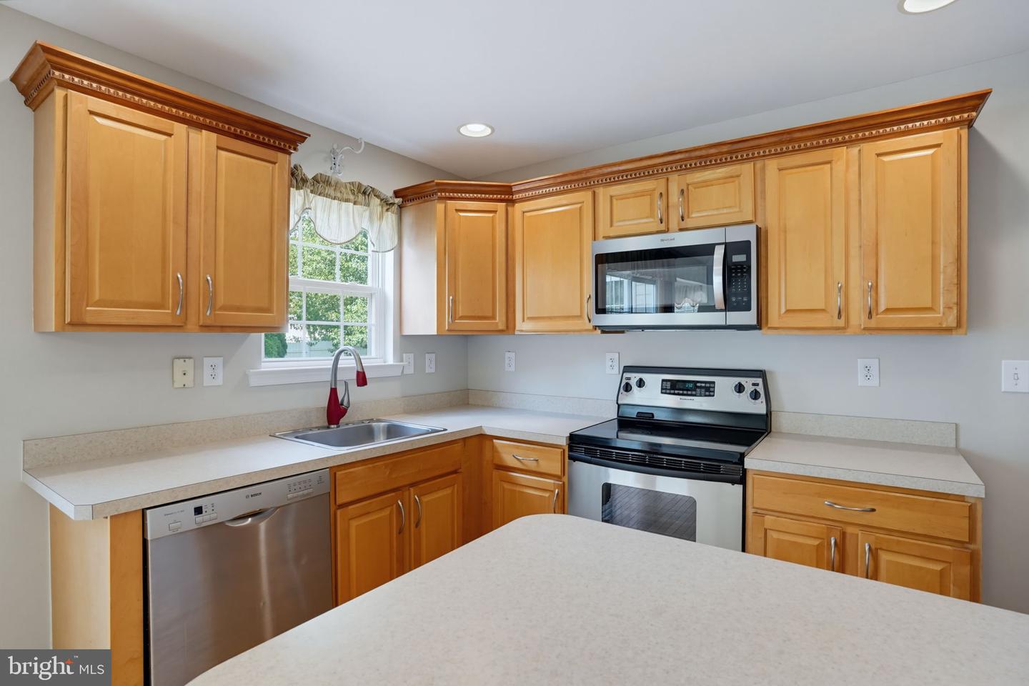 103 Green Meadow Cir Property Photo 12